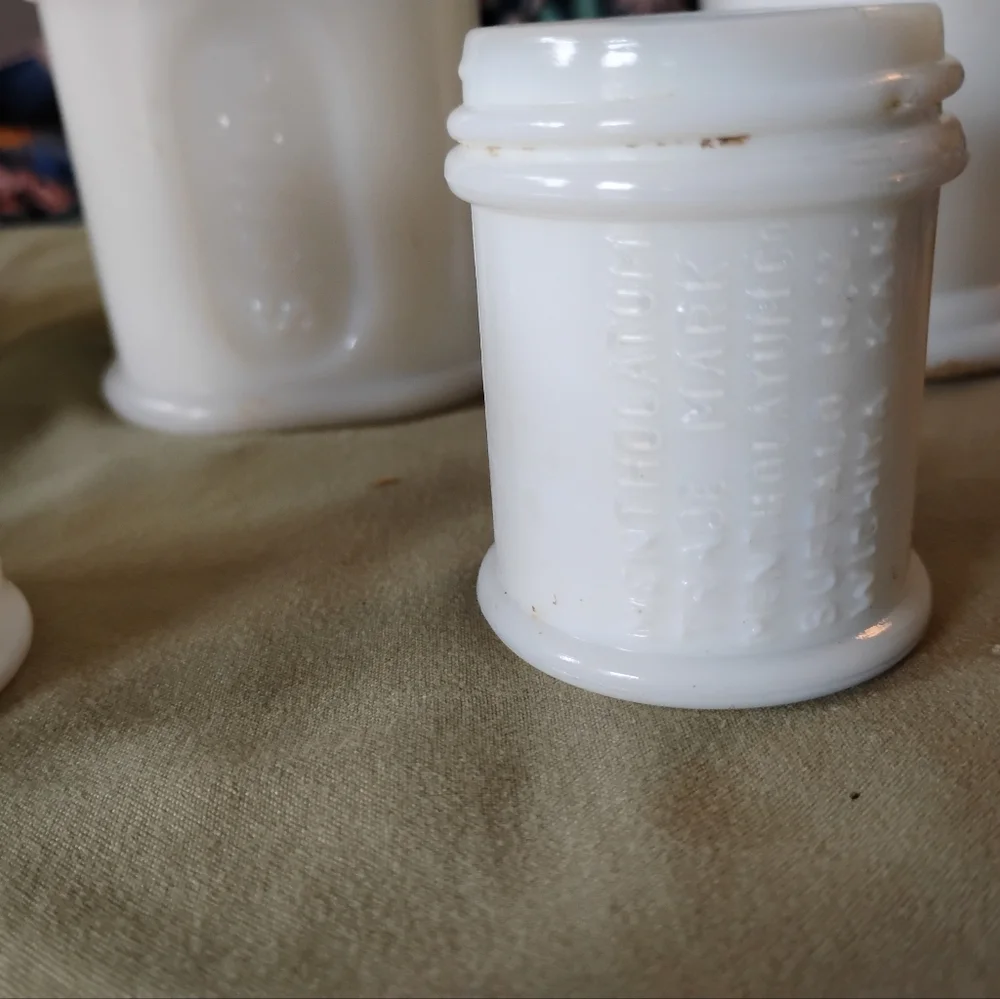 White vintage ceramic jars
